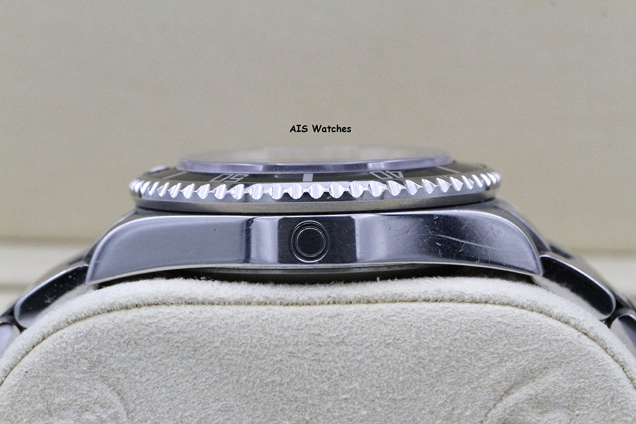 Rolex Sea Dweller 16600 SD Z Serial 40MM No Hole Case / SEL B&P Rolex Serviced
