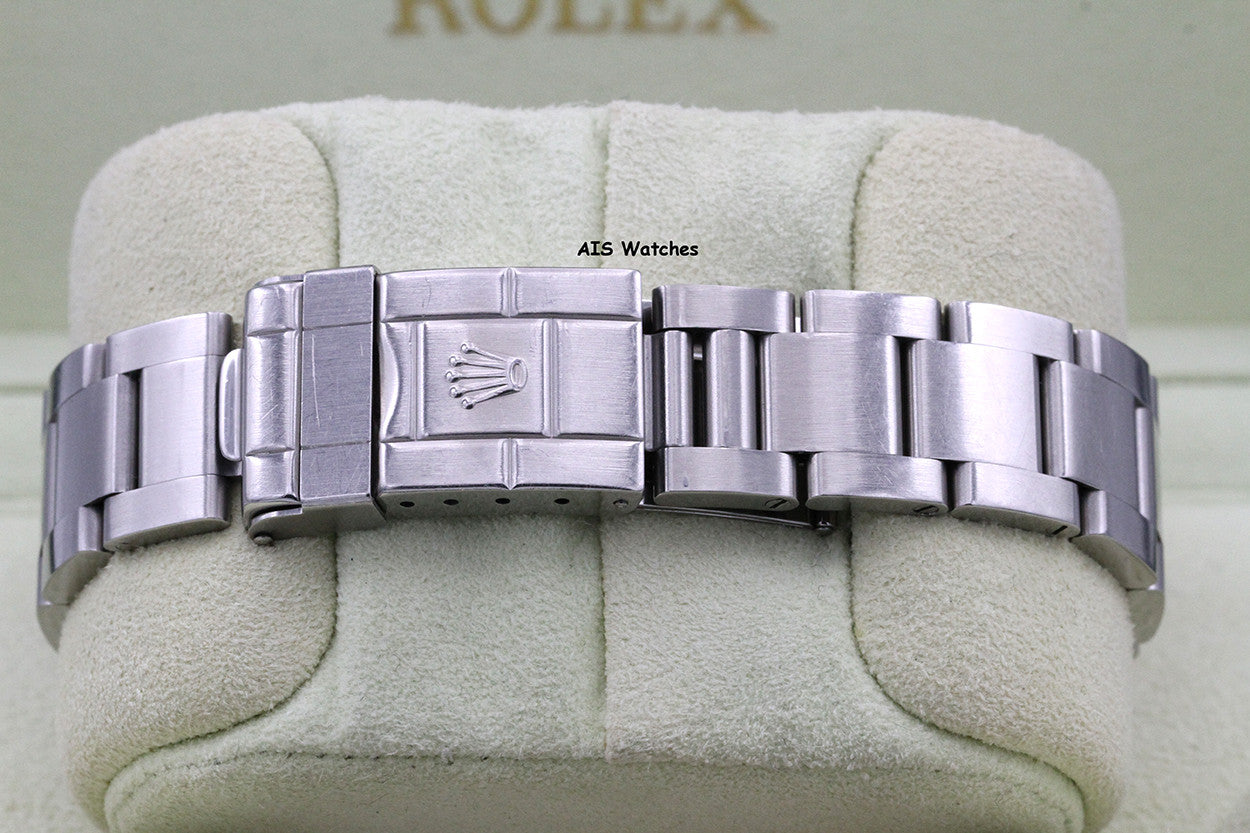 Rolex GMT Master II 16710 3186 Z Serial Pepsi / Black Insert Box & Papers