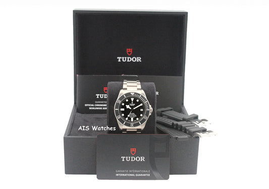 BNIB/NOS Tudor Pelagos 25600TN Black Dial Titanium 2023 Box & Papers
