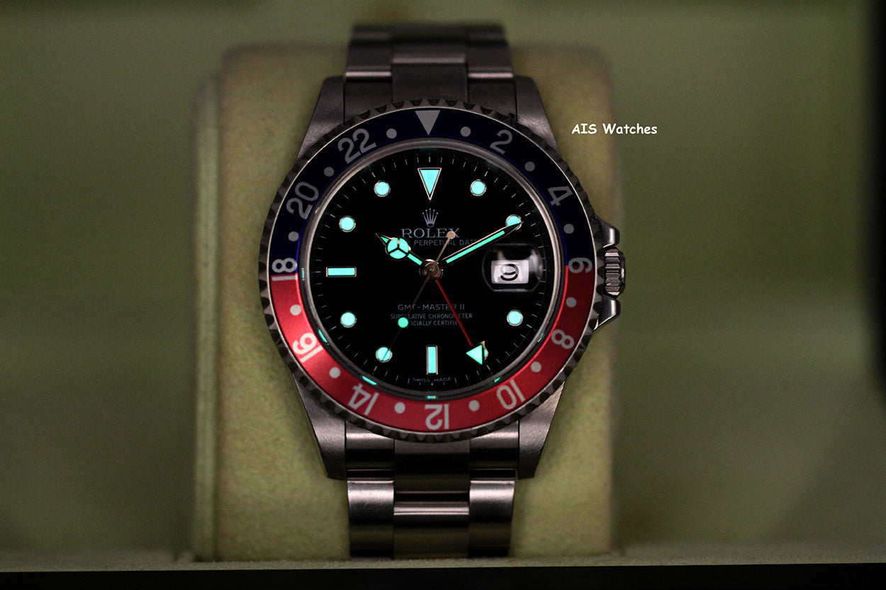 Rolex GMT Master II 16710 3186 Z Serial Pepsi / Black Insert Box & Papers