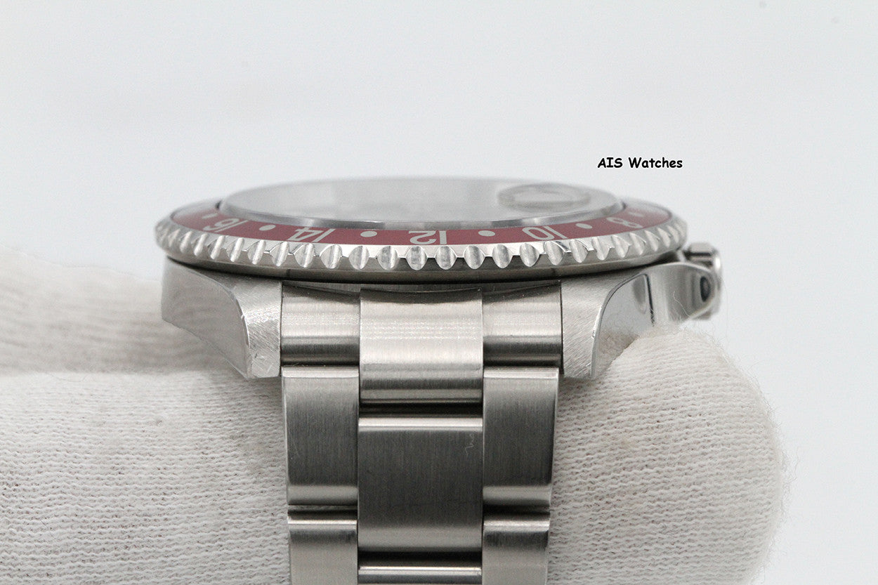 Rolex GMT Master II 16710 3186 Z Serial Pepsi / Black Insert Box & Papers