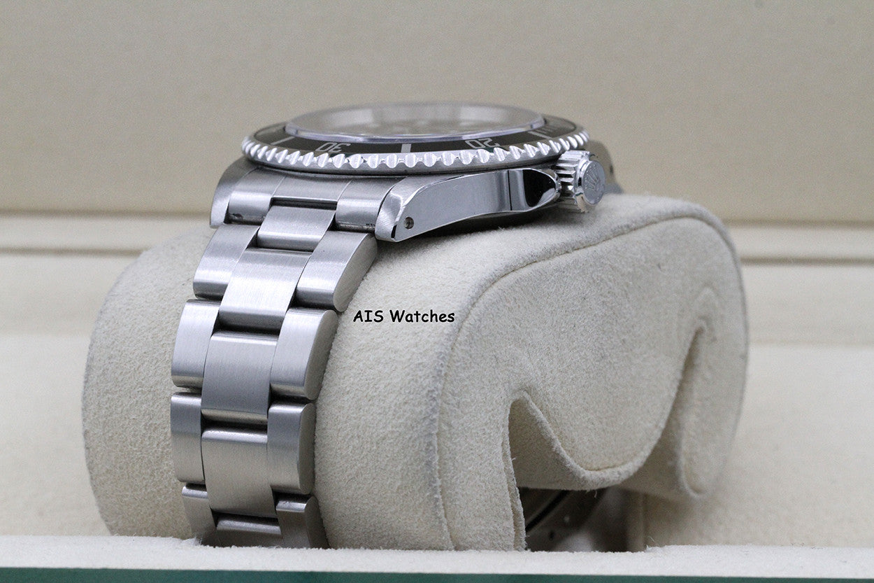 Rolex Submariner 14060 No Date P Serial 2 Liner Box & Papers