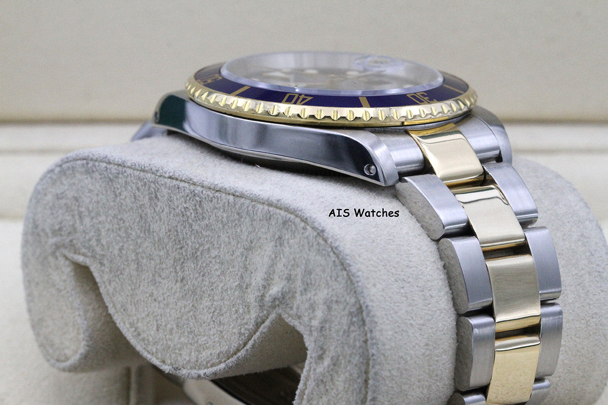 Rolex Submariner 16613 P Serial Blue Dial Box & Papers
