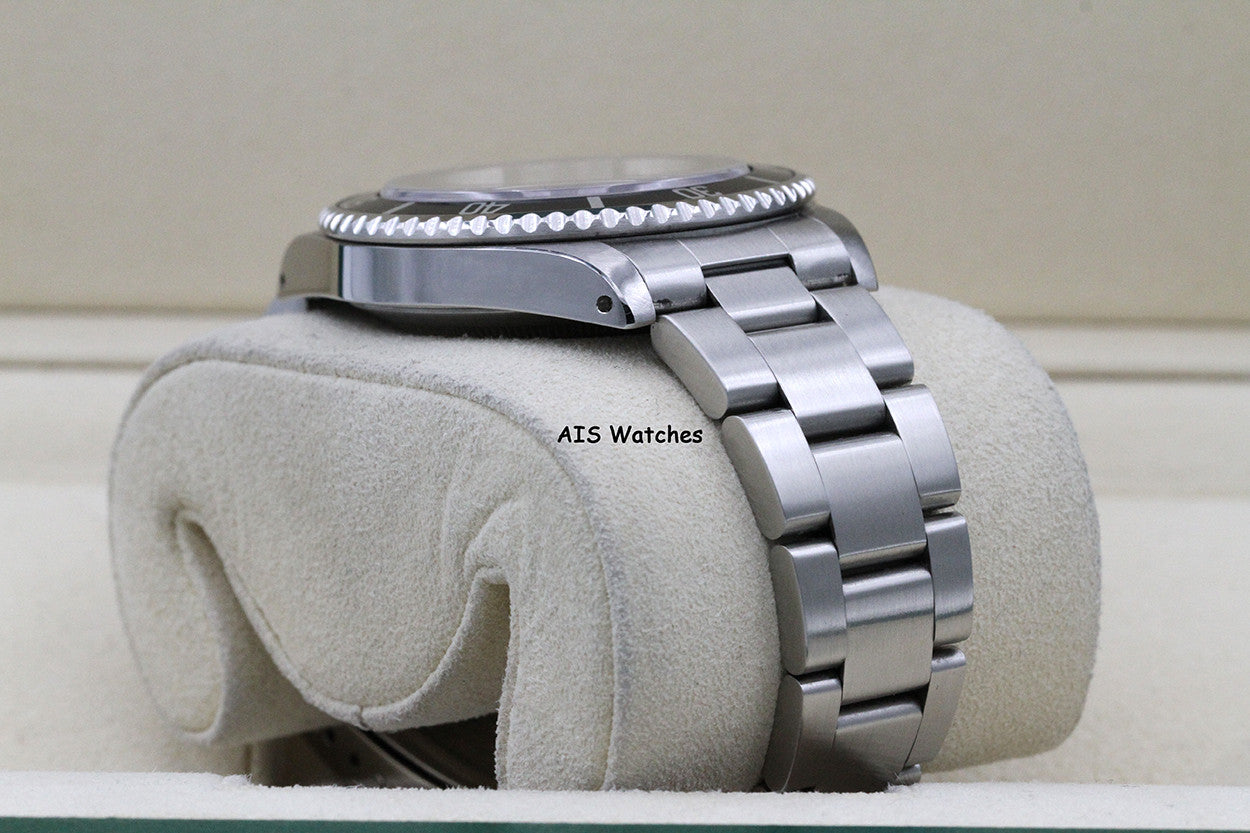 Rolex Submariner 14060 No Date P Serial 2 Liner Box & Papers