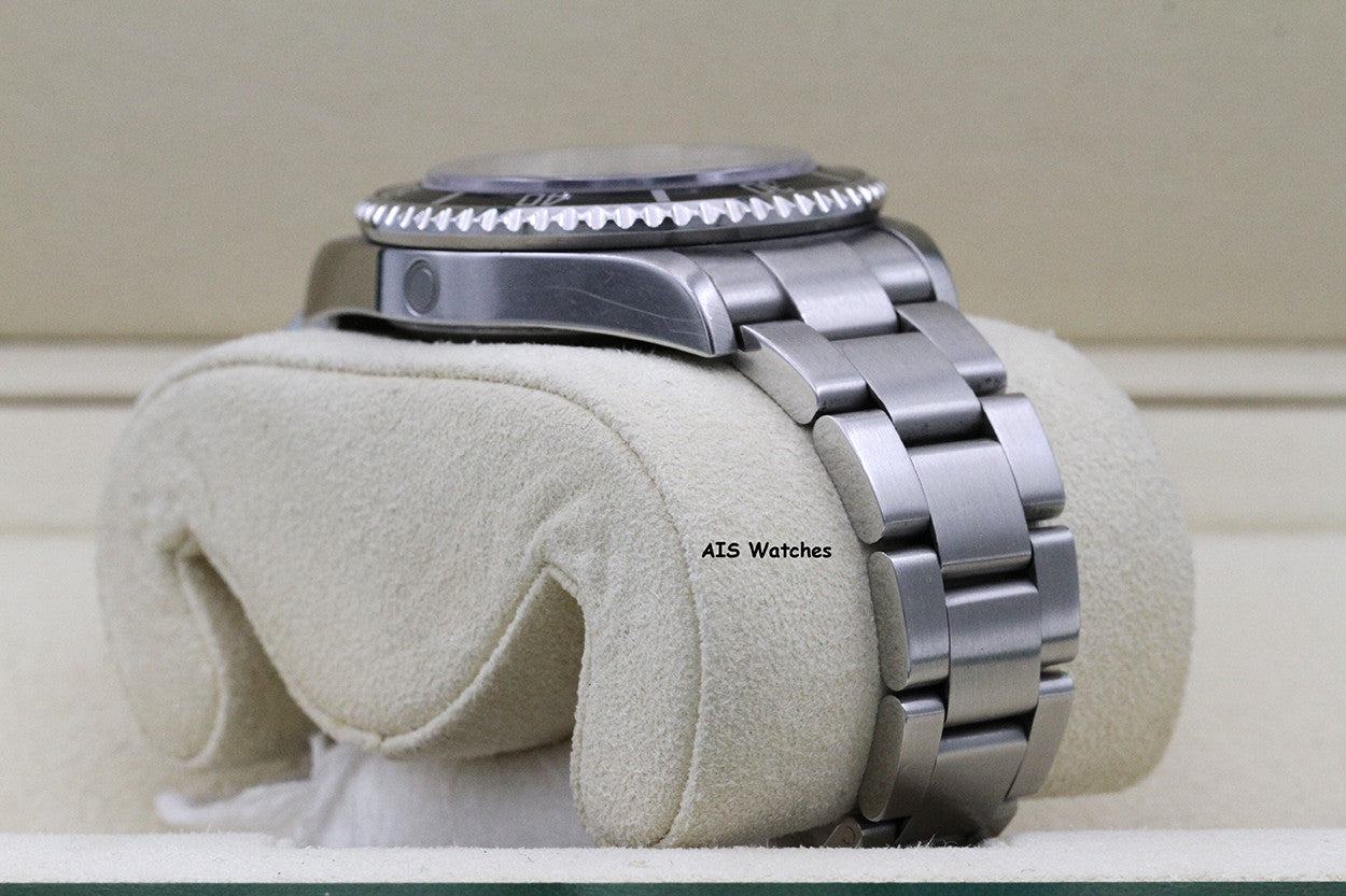 Rolex Sea Dweller 16600 SD Z Serial 40MM No Hole Case / SEL B&P Rolex Serviced