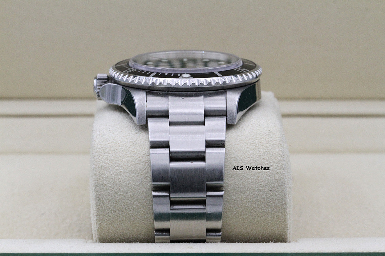 Rolex Sea Dweller 16600 SD Z Serial 40MM No Hole Case / SEL B&P Rolex Serviced