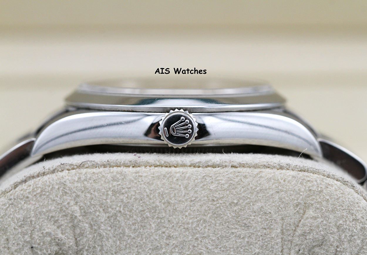 Rolex Explorer 114270 M Serial 36 MM with Papers