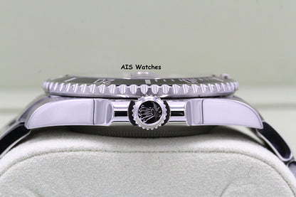 Rolex 116610LN Submariner Date 40MM Black Ceramic Bezel 2013 Box & Papers