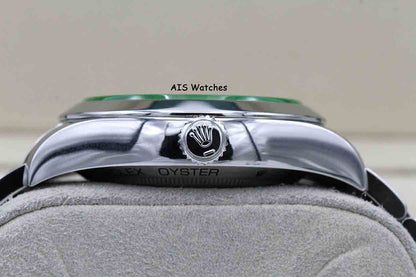 Rolex Milgauss 116400 GV Green Crystal Black Dial 2021 Box & Papers