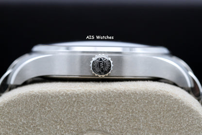 IWC Schaffhausen IW328204 Pilot's Watch Mark XX 40MM Blue Dial SS Bracelet 2025 B&P