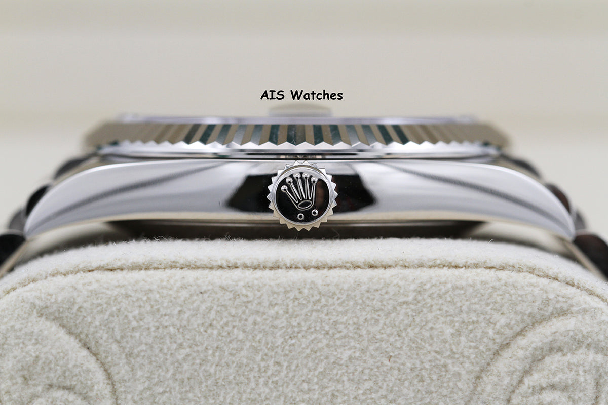 Rolex 228239 DayDate 40MM DD40 18K White Gold Olive Green Roman Dial B&P