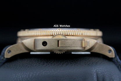 Panerai PAM 1074 Luminor Submersible 42 3 Days 42MM Box & Paper