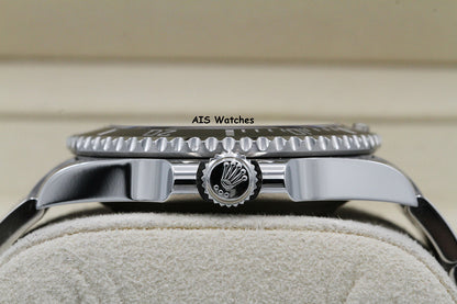 Rolex Submariner Ceramic No Date 124060 41MM 2022 Box & Papers