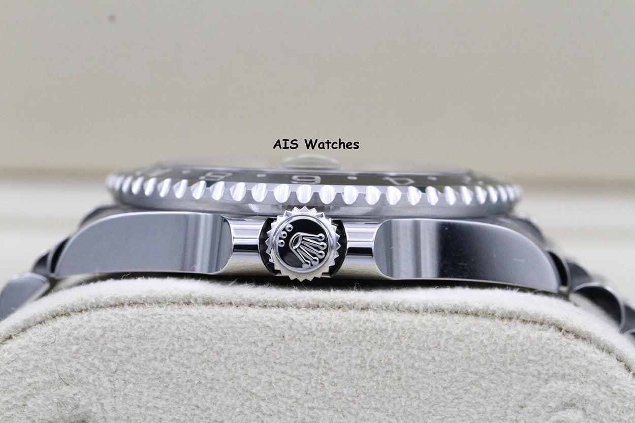 BNIB Rolex GMT Master II 126710GRNR Jubilee Black / Grey Bezel Bruce Wayne B&P