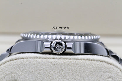 BNIB Rolex GMT Master II 126710GRNR Jubilee Black / Grey Bezel Bruce Wayne B&P