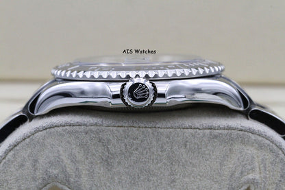 Rolex YachtMaster 16622 Platinum Dial D Serial Box & Papers