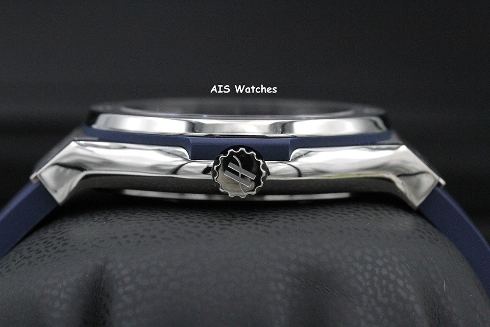 BNIB Hublot Classic Fusion Titanium 565.NX.7170.RX Blue Dial 38MM