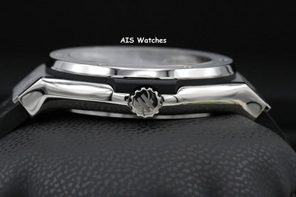 BNIB Hublot Classic Fusion Titanium 565.NX.7071.RX Racing Grey Rhodium Dial 38MM