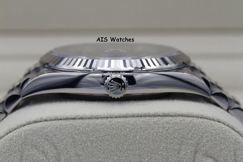 BNIB Rolex 228239 DayDate 40MM DD40 White Gold Black Stick Dial