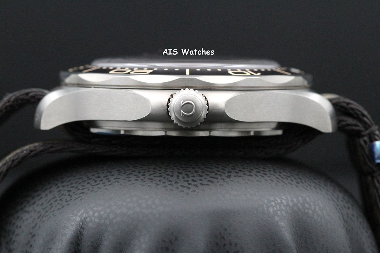 NOS Omega Seamster Diver 300M No Time to Die 007 James Bond 210.92.42.20.01.001