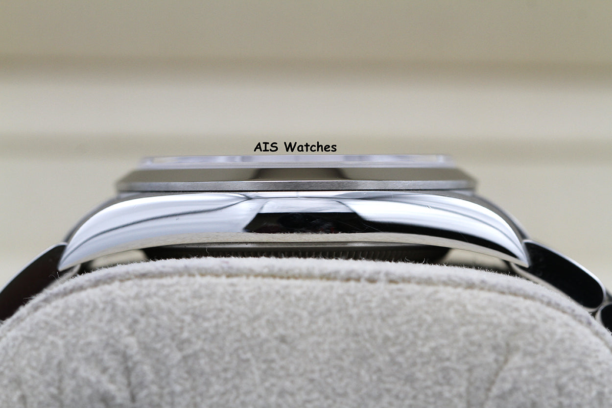 Rolex Explorer 114270 Z Serial 36 MM with Papers