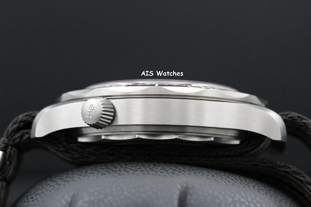 NOS Omega Seamster Diver 300M No Time to Die 007 James Bond 210.92.42.20.01.001