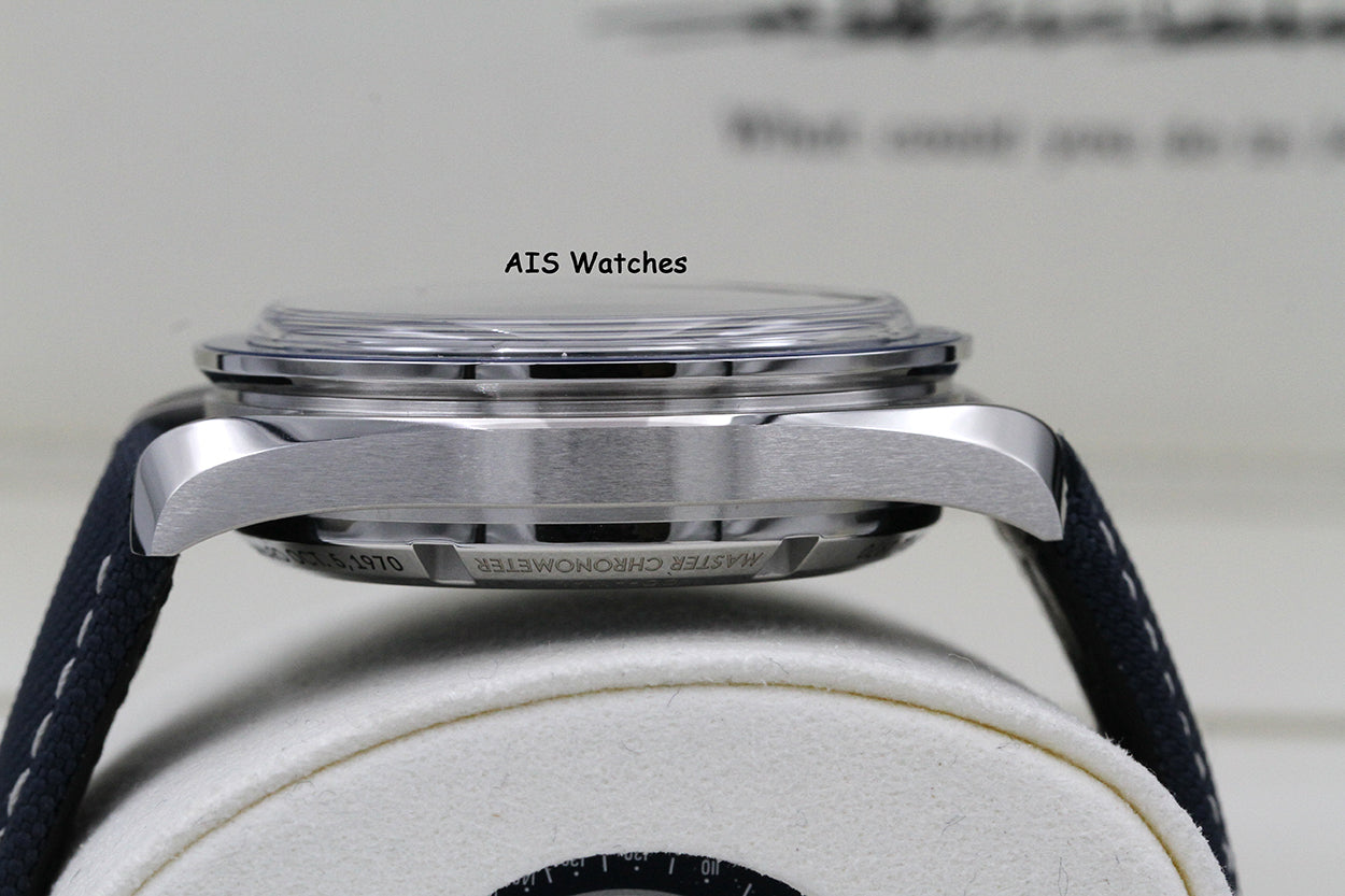 BNIB Omega SpeedMaster Moonwatch Apollo 13 Silver Snoopy 310.32.42.50.02.001 BP