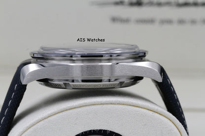 BNIB Omega SpeedMaster Moonwatch Apollo 13 Silver Snoopy 310.32.42.50.02.001 BP