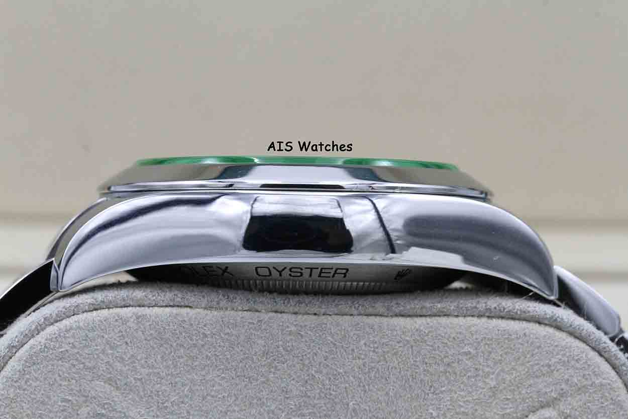 Rolex Milgauss 116400 GV Green Crystal Black Dial 2021 Box & Papers