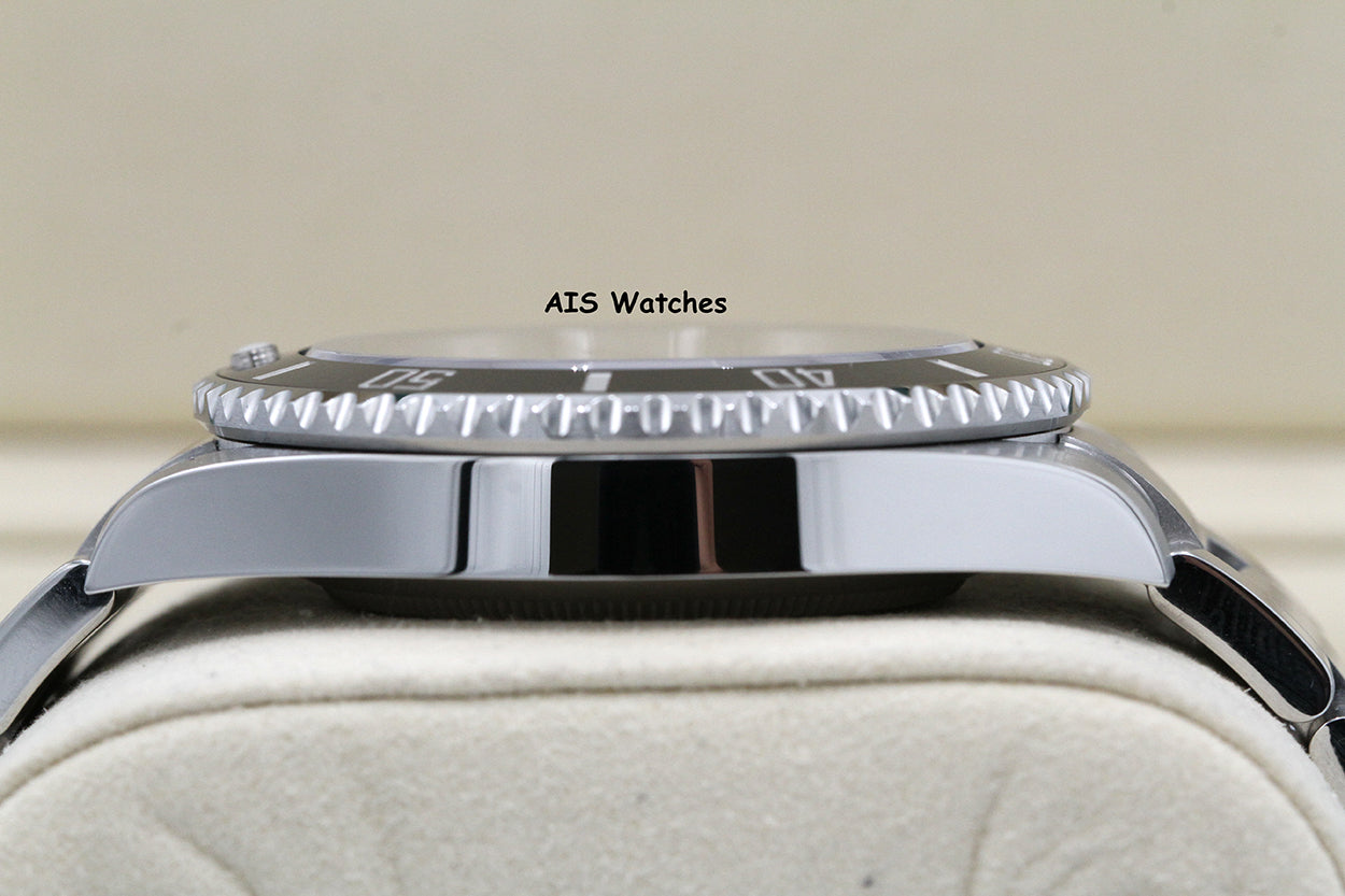 Rolex Submariner Ceramic No Date 124060 41MM 2025 Box & Paper