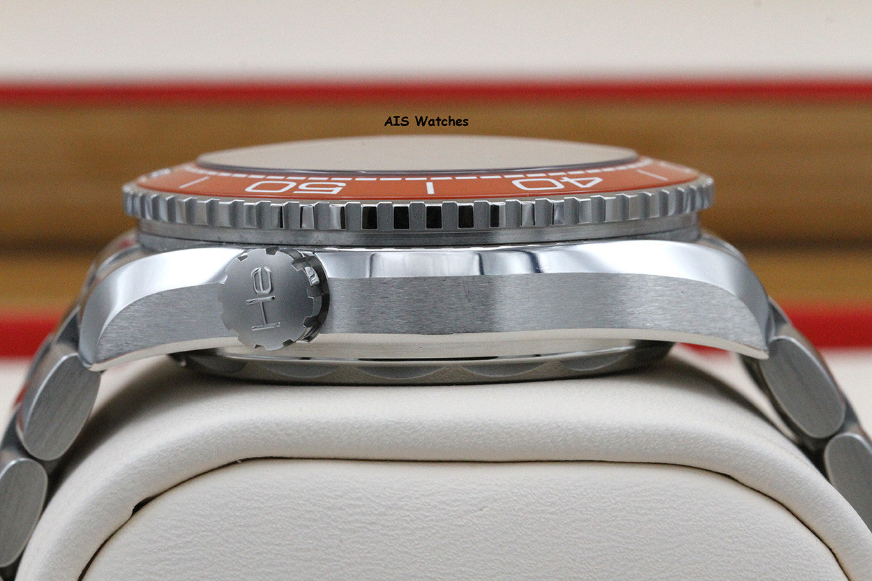 Omega Seamaster Planet Ocean 215.30.44.21.04.001 43.5MM Orange Bezel / White Dial BP