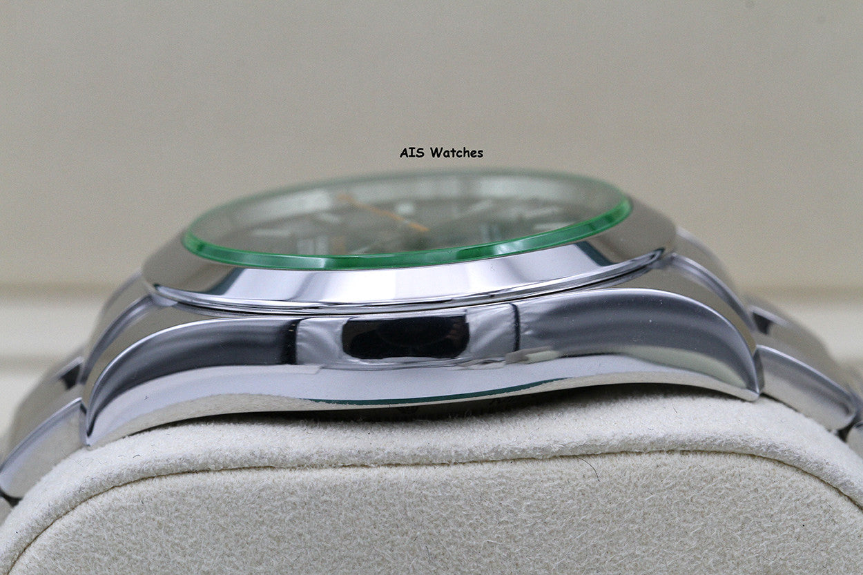 Rolex Milgauss Z-BLUE 116400GV Green Crystal Blue Dial 2021 Box & Papers