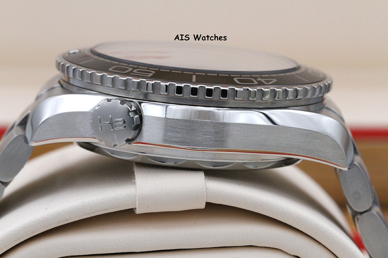 Omega Seamaster Planet Ocean 600M 215.30.44.21.01.001 43MM Black Dial B&P
