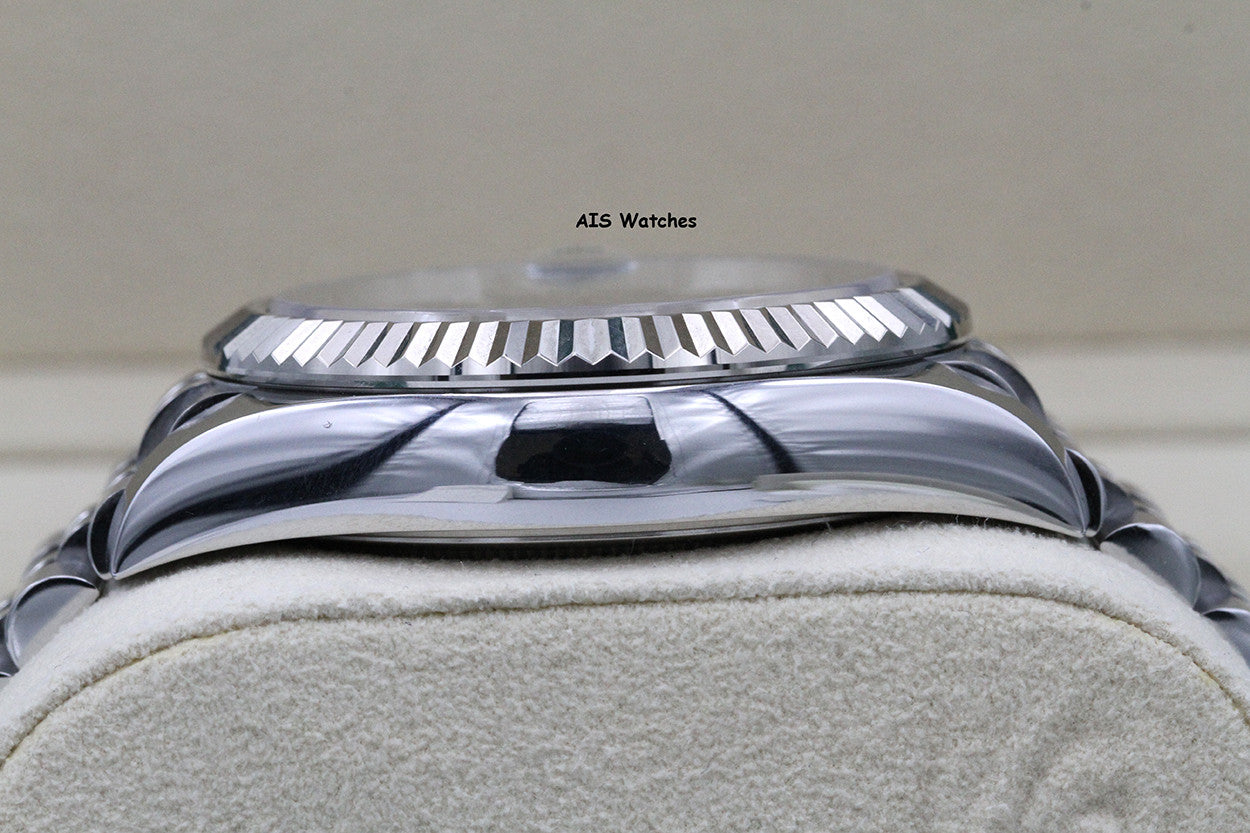 Rolex 326934 Sky-Dweller Stainless Steel Green Dial Jubilee 2024 Box & Papers