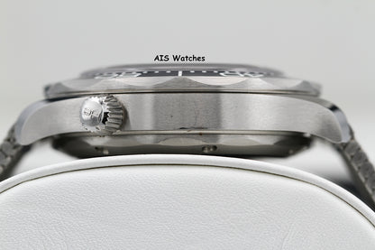 Omega Seamaster 300 Diver 007 James Bond 60th 210.30.42.20.03.002 42MM B&P