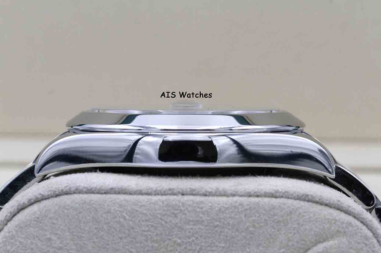 Rolex Datejust II 41MM 116300 Black Roman Dial Stainless Steel Box & Papers