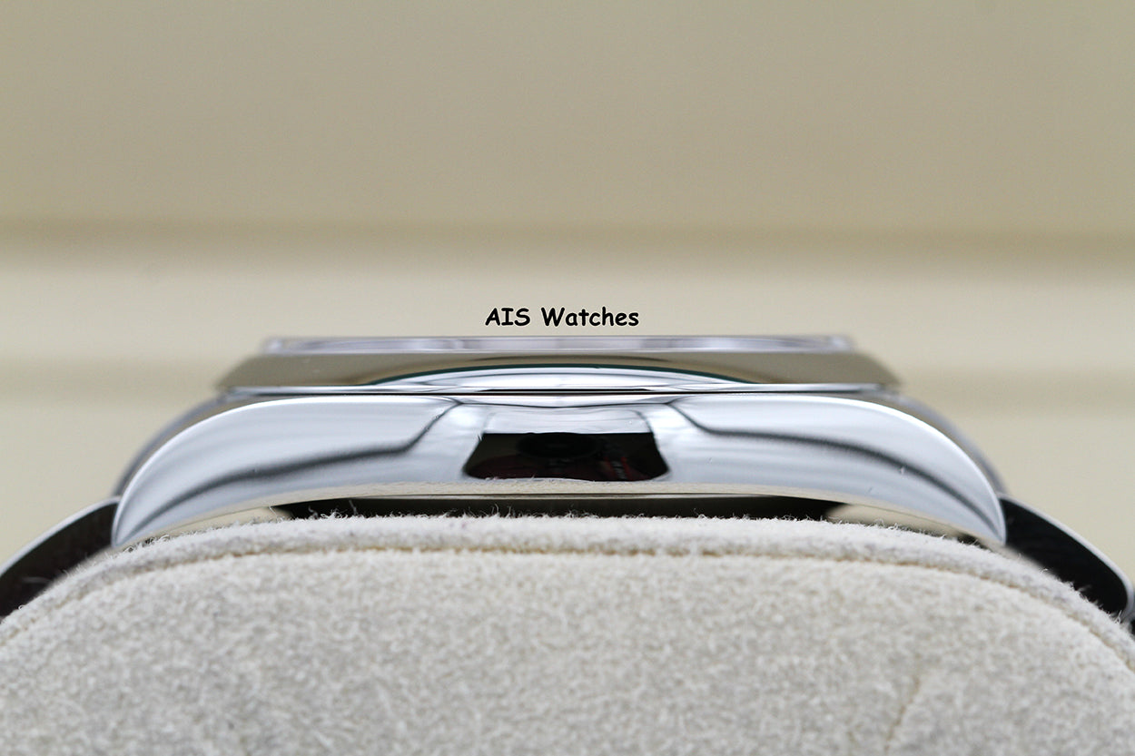 Rolex 114300 Oyster Perpetual 39MM Black Dial 2019 Box & Papers