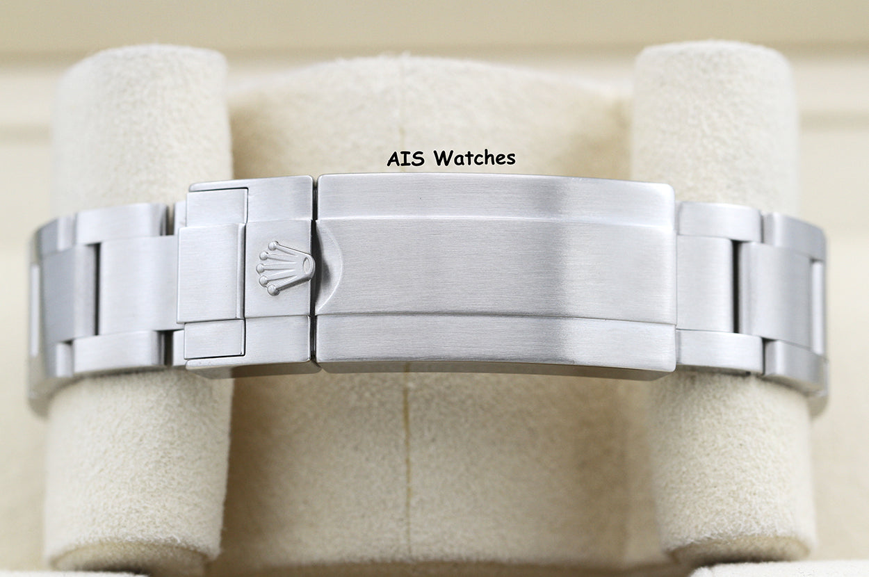 Rolex Submariner 116610LV HULK Green Dial and Ceramic Bezel Box & RSC Card 2022