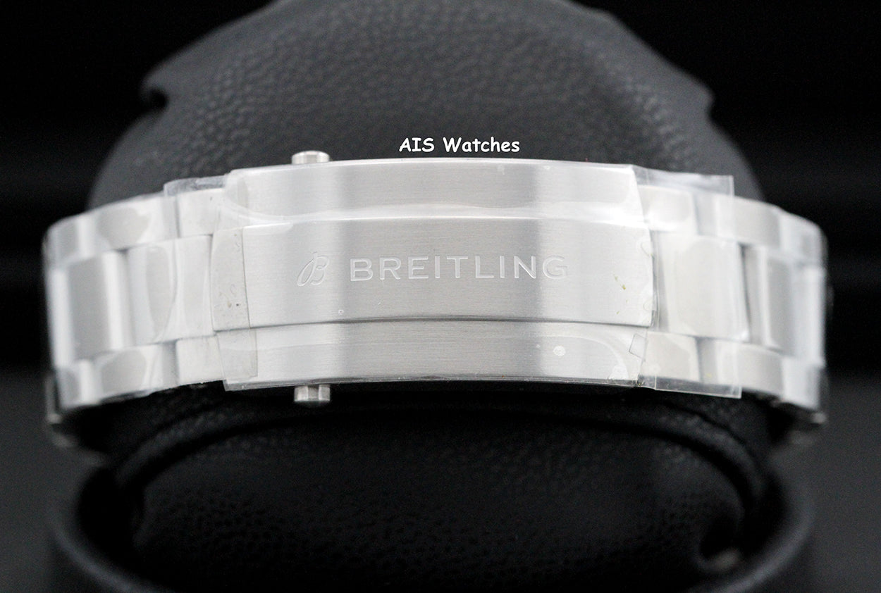 BNIB Breitling Avenger Automatic A17328101B1A1 Black Dial Bracelet SS 42MM B&P