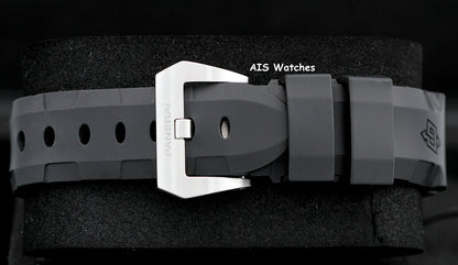 Panerai PAM 1223 Submersible 42MM 3 Days White Dial B&P