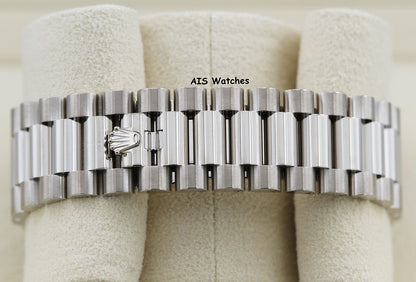 Rolex 228239 DayDate 40MM DD40 18K White Gold Olive Green Roman Dial B&P