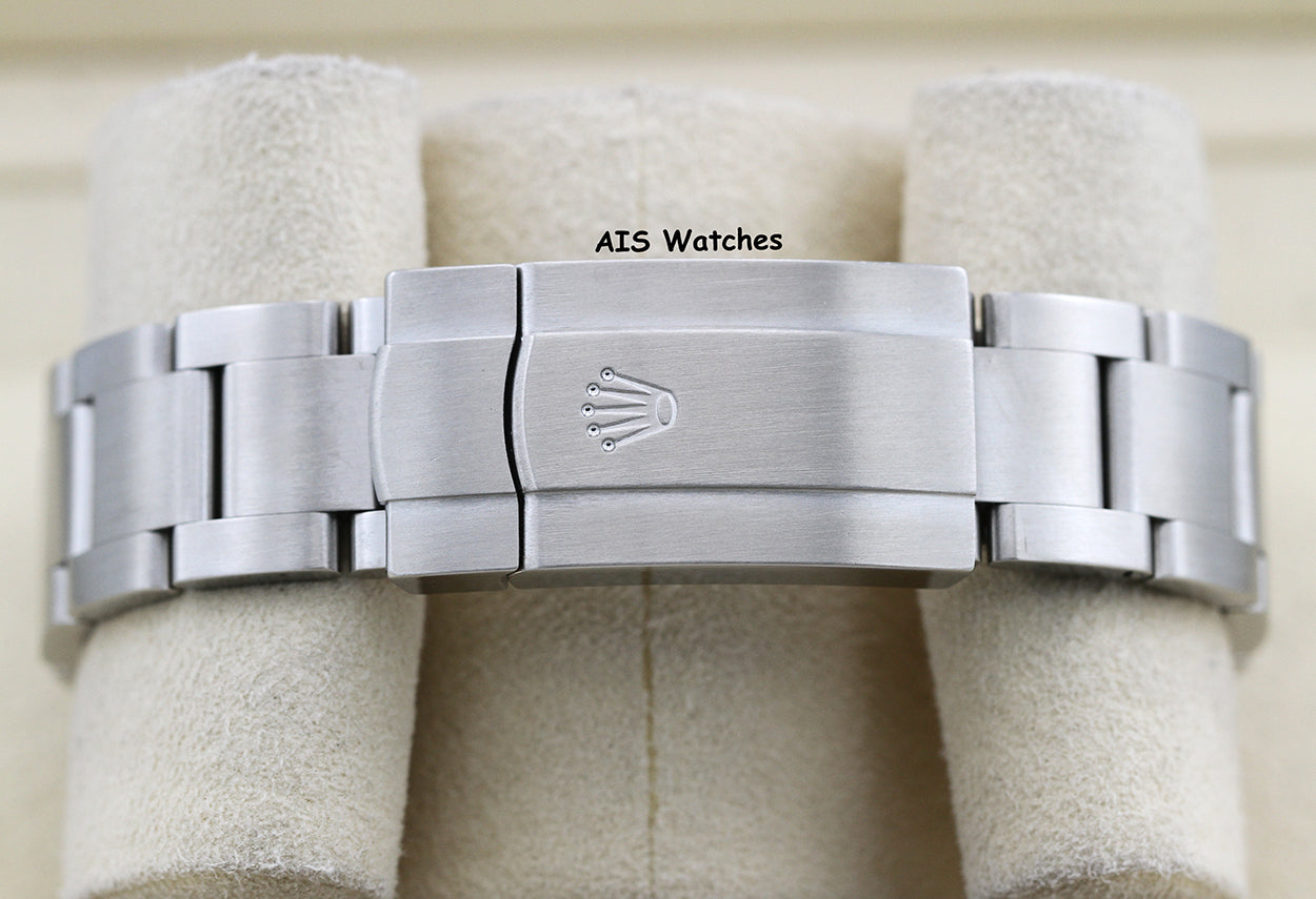 Rolex 114300 Oyster Perpetual 39MM Rhodium Dial 2018 Box & Papers