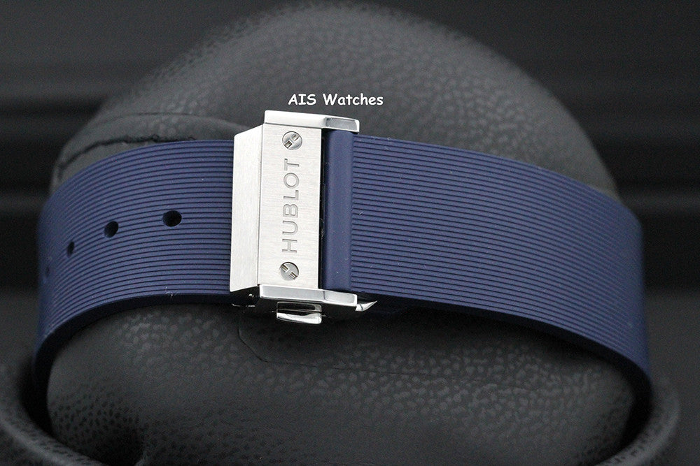 BNIB Hublot Classic Fusion Titanium 565.NX.7170.RX Blue Dial 38MM
