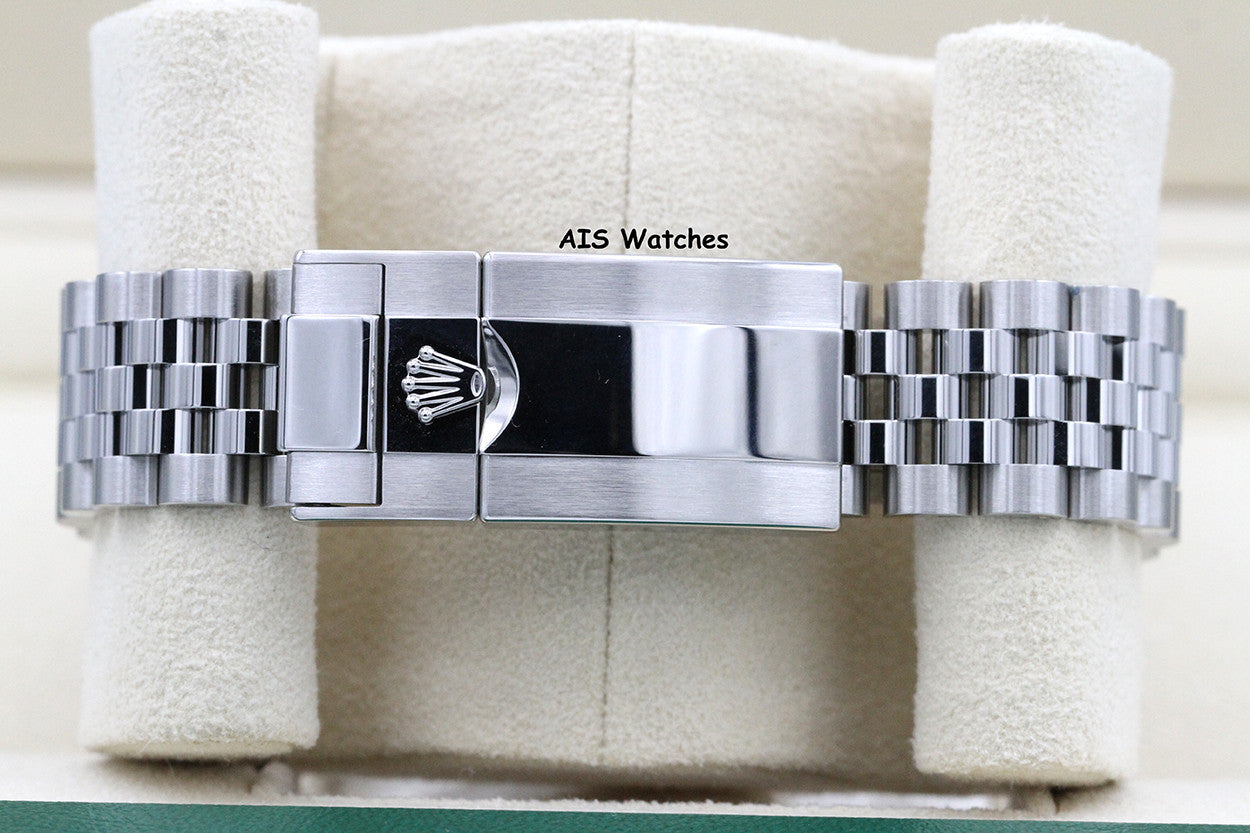 BNIB Rolex GMT Master II 126710GRNR Jubilee Black / Grey Bezel Bruce Wayne B&P