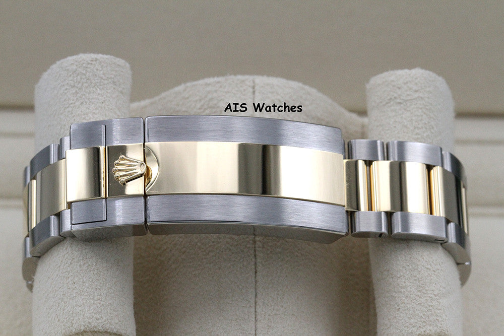 BNIB Rolex Submariner 41MM 18k/SS 126613LB SunBurst Blue Dial Box / Papers