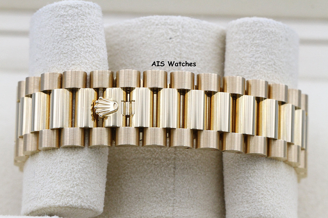 BNIB Rolex 228238 DayDate 40MM DD40 Yellow Gold Green Roman Dial B&P