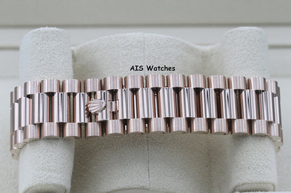 BNIB Rolex 228235 DayDate 40MM DD40 Rose Gold Olive Green Roman Dial B&P