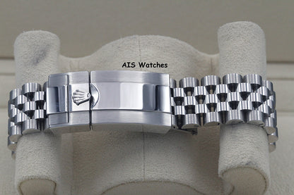 BNIB Rolex GMT Master II 126710BLRO Red Blue Pepsi / Jubilee Box & Papers