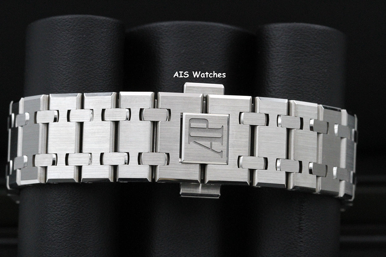 BNIB Audemars Piguet 15550ST Royal Oak Ice Blue Dial 37MM Box & Papers