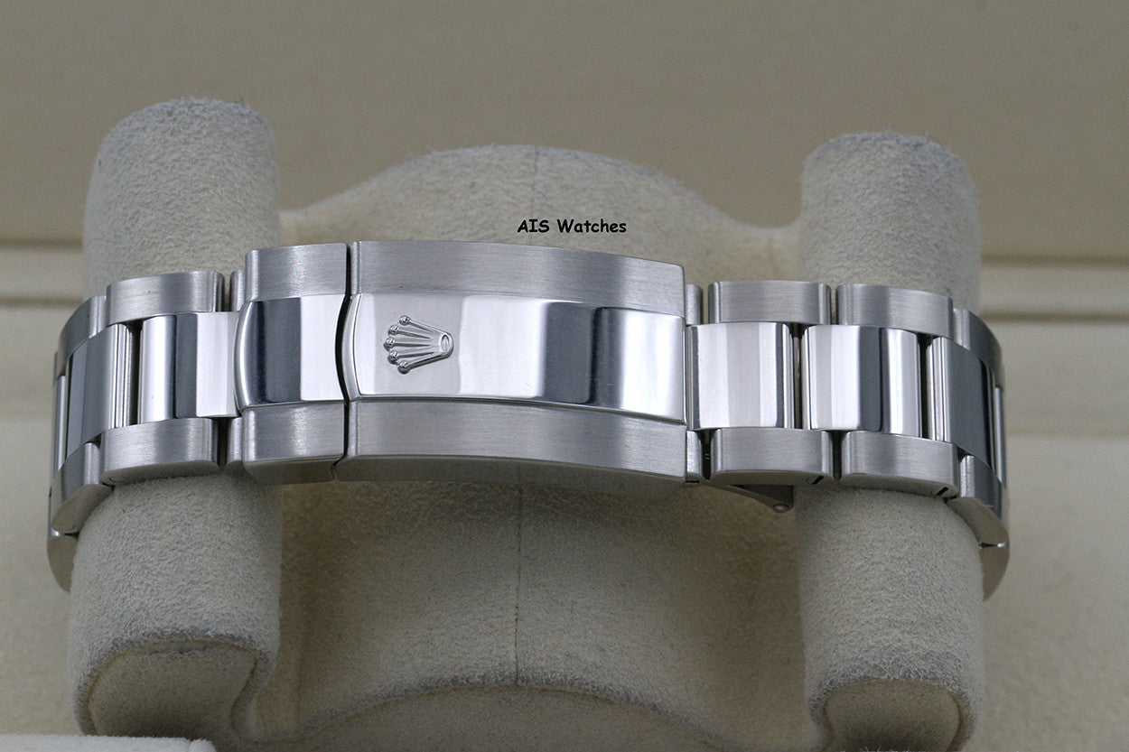 Rolex 326934 Sky-Dweller Stainless Steel White Dial Oyster 2019 Box & Papers